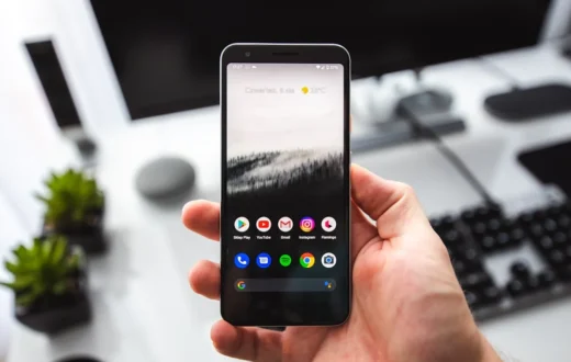 Ilustrasi proses transfer data dari Android ke iPhone menggunakan aplikasi resmi Apple