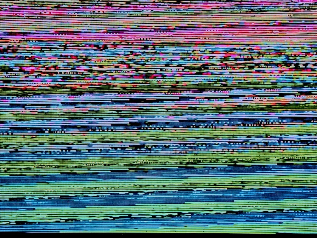 Ilustrasi cara mengatasi layar laptop glitch pada perangkat kerja