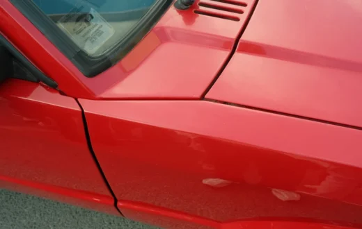 Proses perbaikan untuk mengatasi masalah karat pada bodi mobil agar tidak keropos