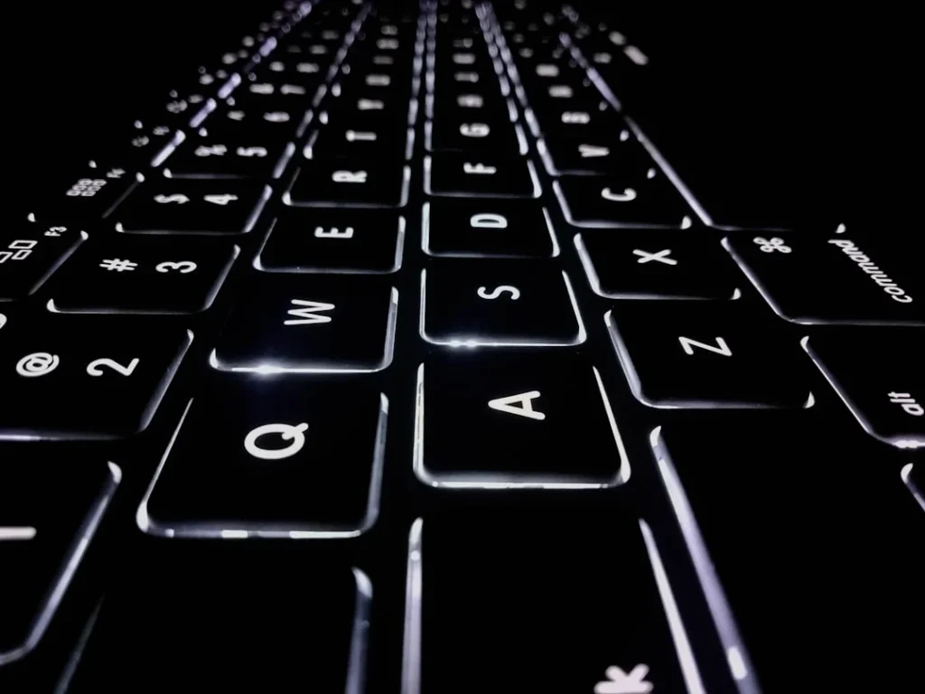 Fitur voice typing membantu menulis laporan panjang sambil nyemil